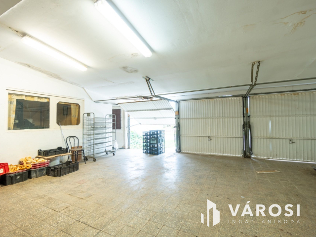 Balatonendrédi ipari ingatlan akár befektetésnek is