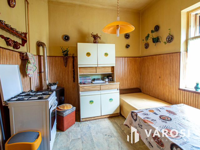 2 generációs ház a belváros közelében