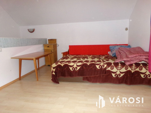 Nyugalom szigete Szanazugban