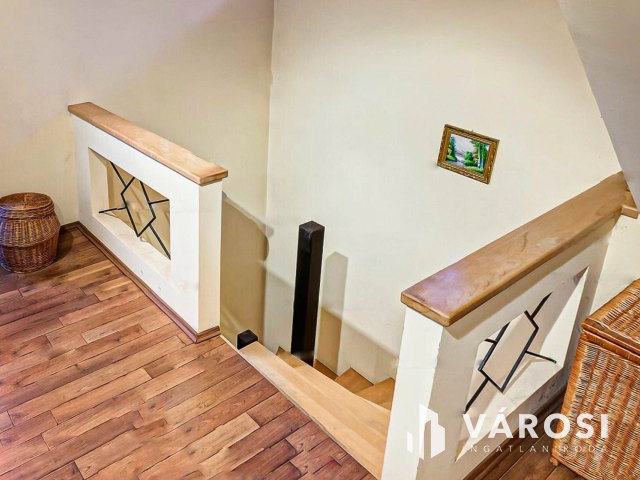 Modern új otthon Keszthelyen - b