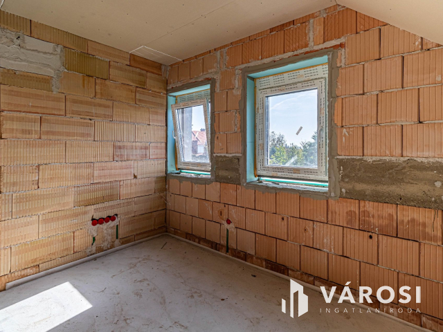 Modern új otthon Keszthelyen - c