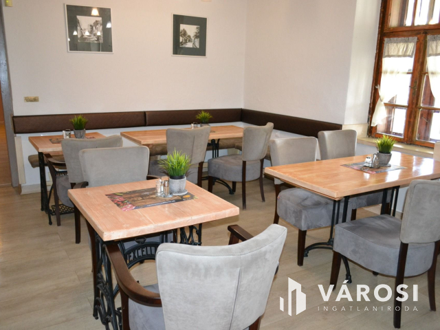 Balatonnál, étterem, hotel, wellness és rendezvényközpont !