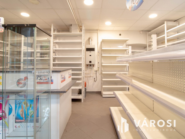 Orczy úton 44 m2-es, utcai bejáratú üzlethelyiség eladó