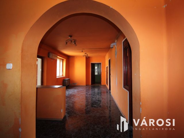 Központhoz közel családi ház eladó Sarkadkeresztúron