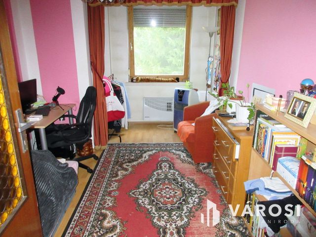 Csongrádon a Kőrös-torokhoz közel!