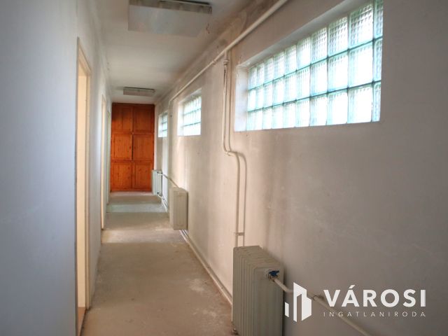 Többlakásos társasháznak kiváló alap 29,9MFt-ért