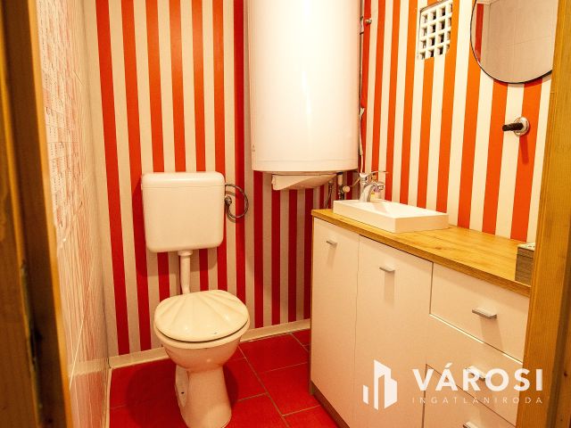 Tágas, kényelmes otthon Szeged-Kiskundorozsmán!