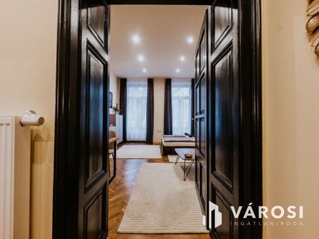 Különleges,értékes,extra "Mini Hotel" eladó.