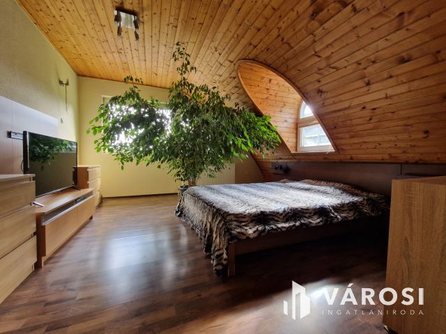 Lenyűgöző kilátás, prémium életérzés Táborhegyen!