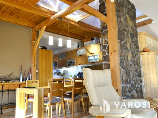 Neves tervező munkája eladó Nemesvámoson!