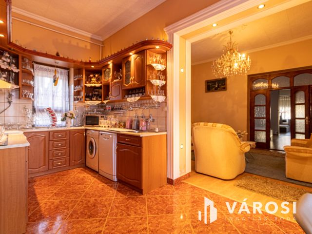 Nagypolgári életérzés Békéscsaba belvárosában