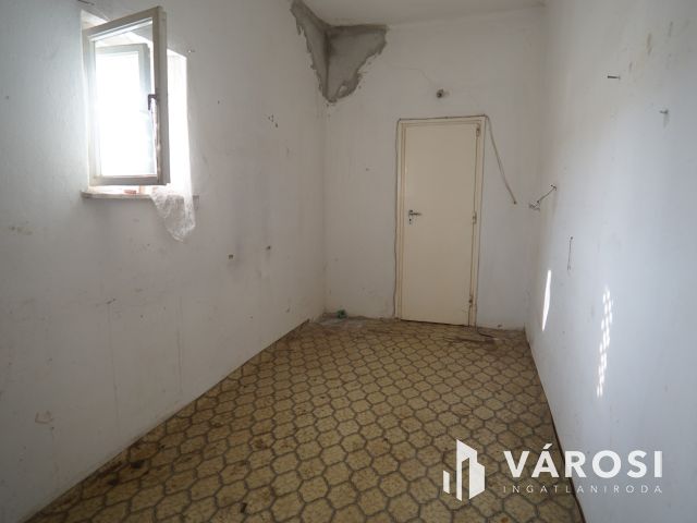 Becsehelyen családi ház sok lehetőséggel