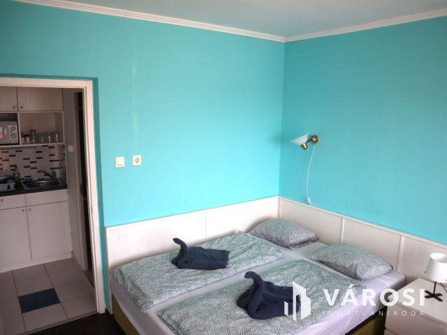 Panorámás felújított lakás a Beszédes József sétányon