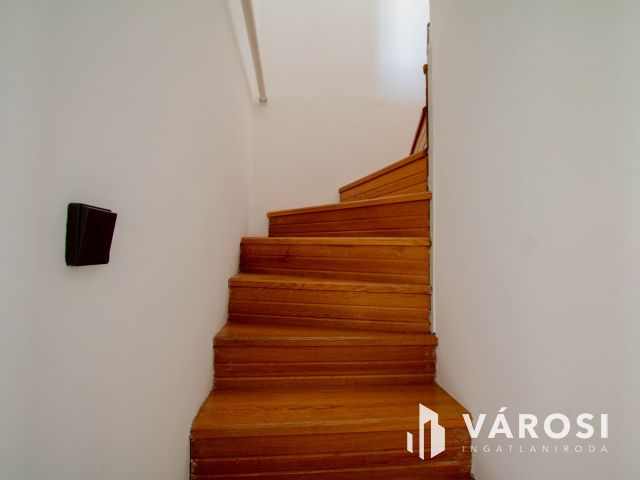 Pákán keresi új tulaját ez a hangulatos családi ház