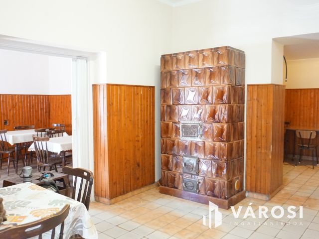 Takaros családi ház Tarjánban