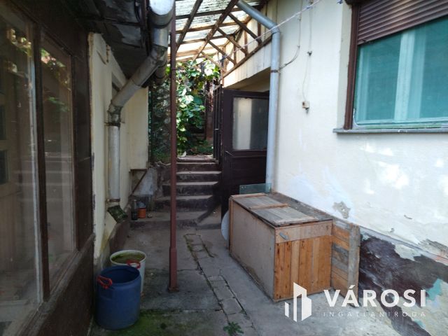 Kedvező áron eladó családi ház Vizsláson