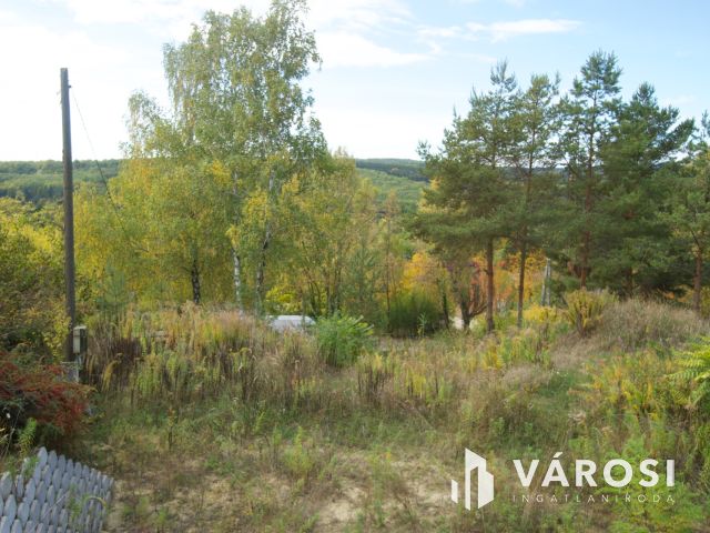 Örök panorámás üdülő övezeti telek eladó