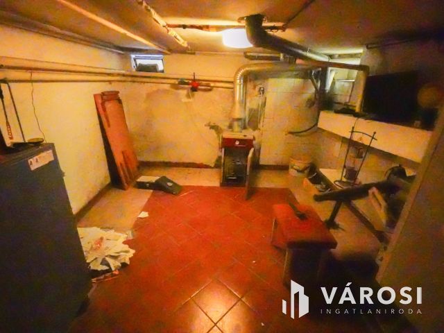 Többgenerációs családi ház Heréden!