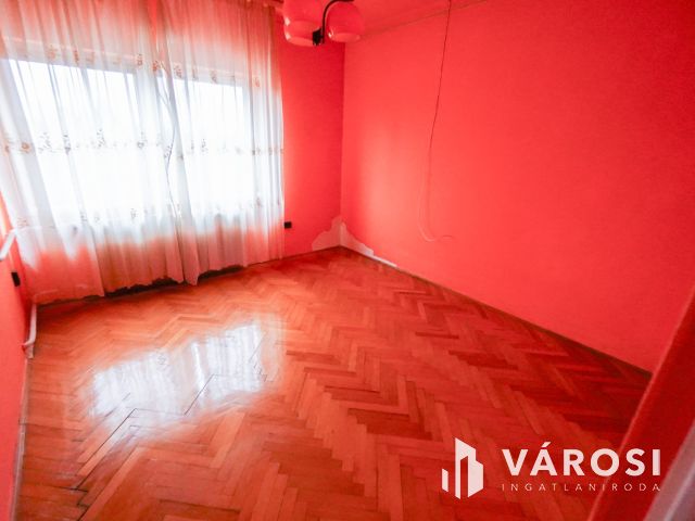 Többgenerációs családi ház Heréden!