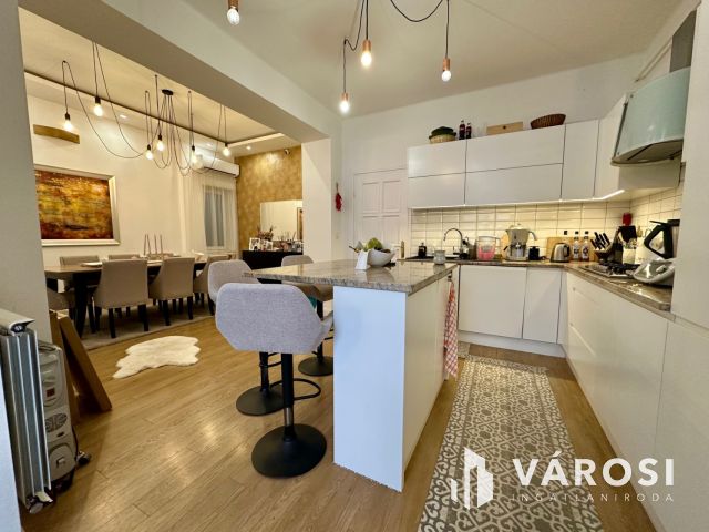 Exkluzív ház Eladó Debrecen-Óváros városrészben