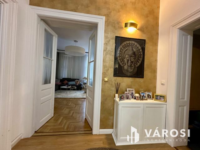 Exkluzív ház Eladó Debrecen-Óváros városrészben