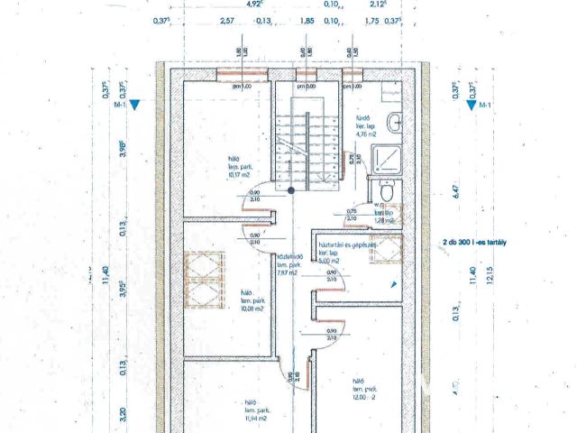 Nappali plusz 4 vagy 5 szobás családi ház Subasán 01
