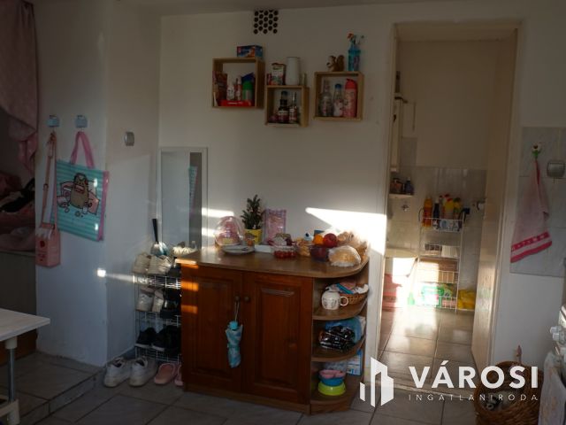 Tágas családi ház Csúcsban