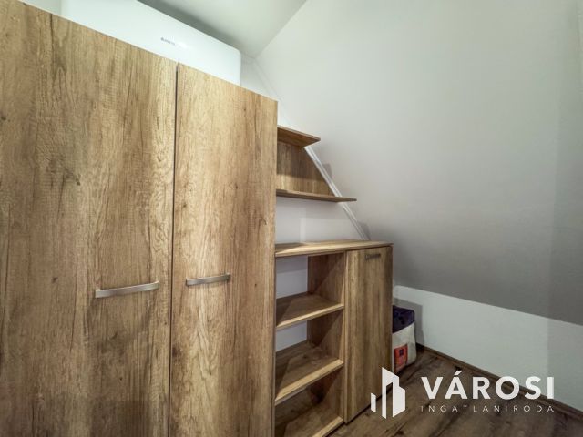 Tökéletes otthon a természet ölelésében