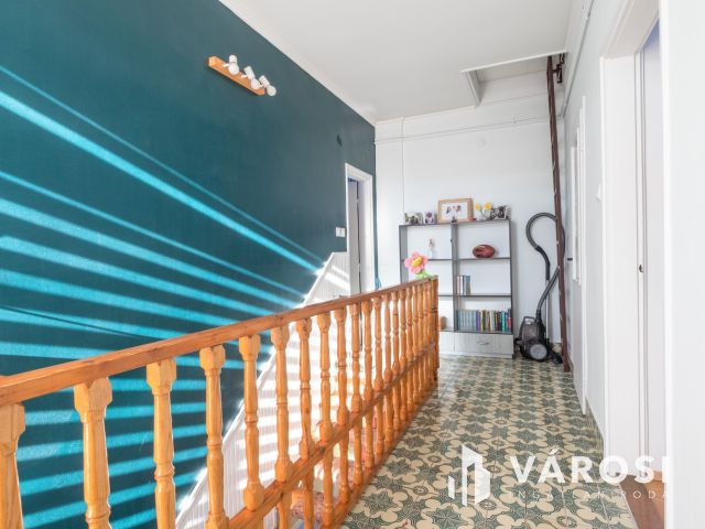 Algyői 4 szobás ikerház