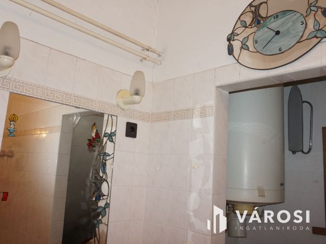 Felújítandó ház Vásárhely belváros közeli részén