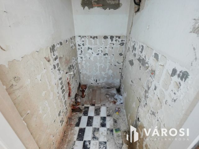 Felújítás alatt lévő családi ház Rákoscsabán!