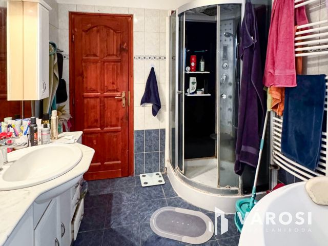 Hangulatos , otthonos családiház szigetszentmiklóson