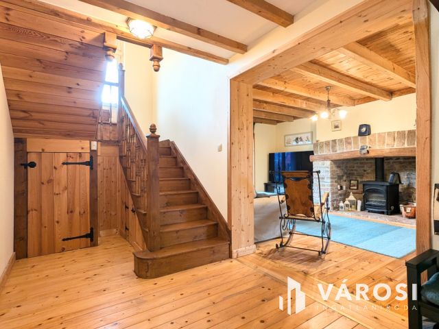 Mesebeli birtokon mesebeli ház!