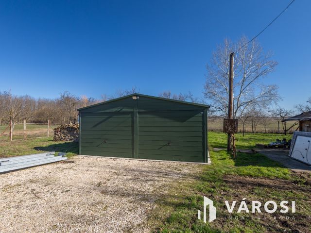 Ha szereted a napfényt, ez itt a Te kerted!