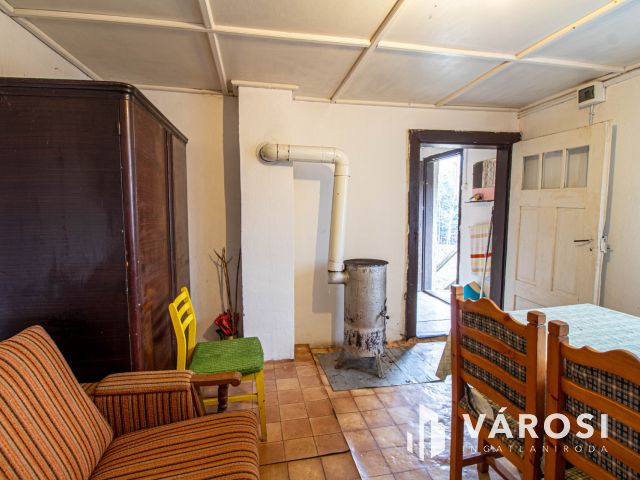 Kellemes, szomszédmentes kis zártkerti ingatlan