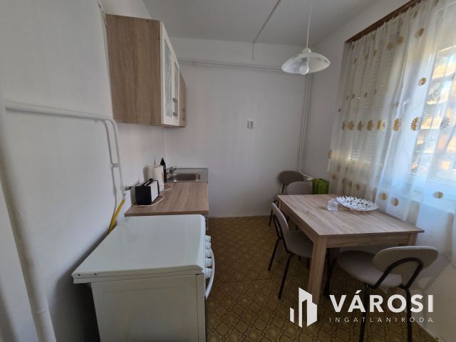 Kiadó lakás!