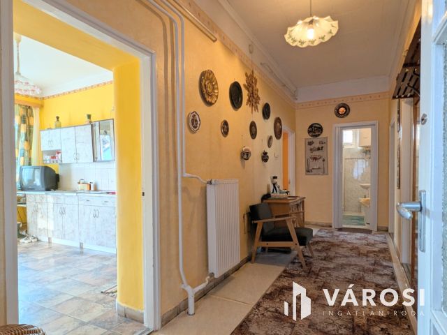 Családi ház kedvelt környéken!