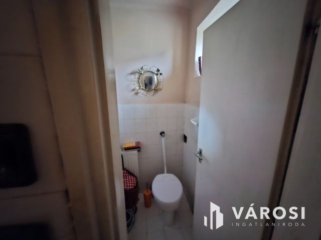 Győrhöz közel családi ház eladó reális áron