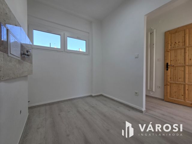 Városközponti távfűtéses lakás