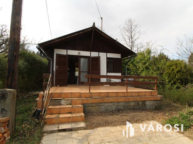 Ahol a csendnek hangja van – nyaraló panorámával Kőszegen