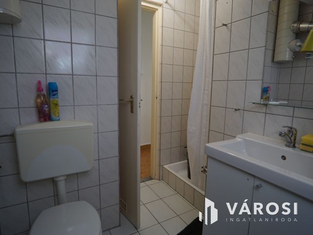 Belvárosi kiadó garzon lakás!