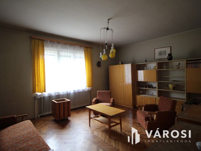 Nagyszerű családi otthon Csepregen!