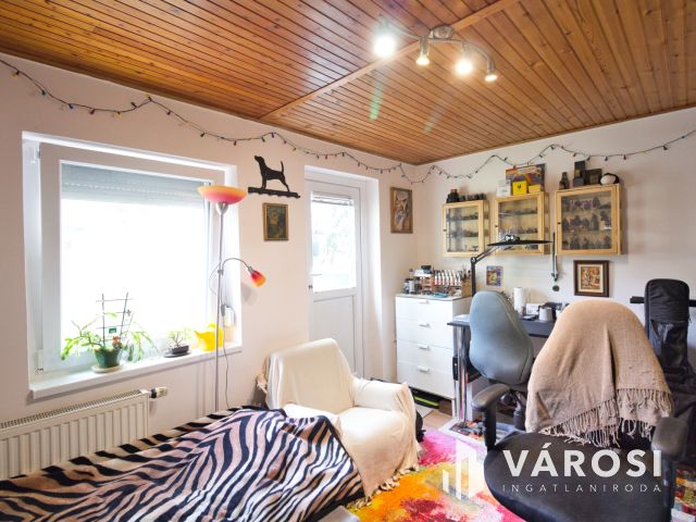 SZEGEDEN Móravároson családi házat kínálok